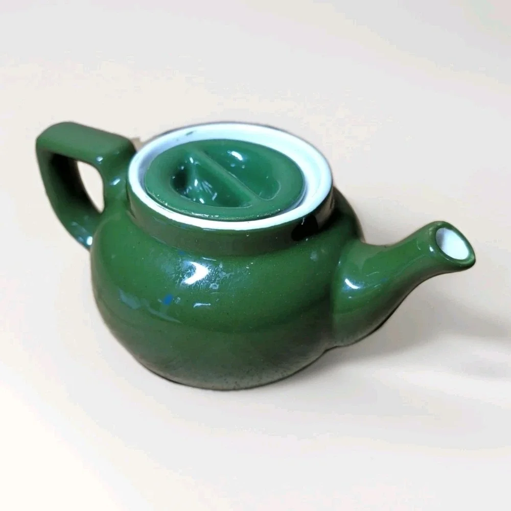 Hall‎ Small Single Serve Dark Green Teapot with Lid Made in USA 3.5